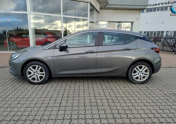 Opel Astra cena 67900 przebieg: 70600, rok produkcji 2019 z Witnica małe 191